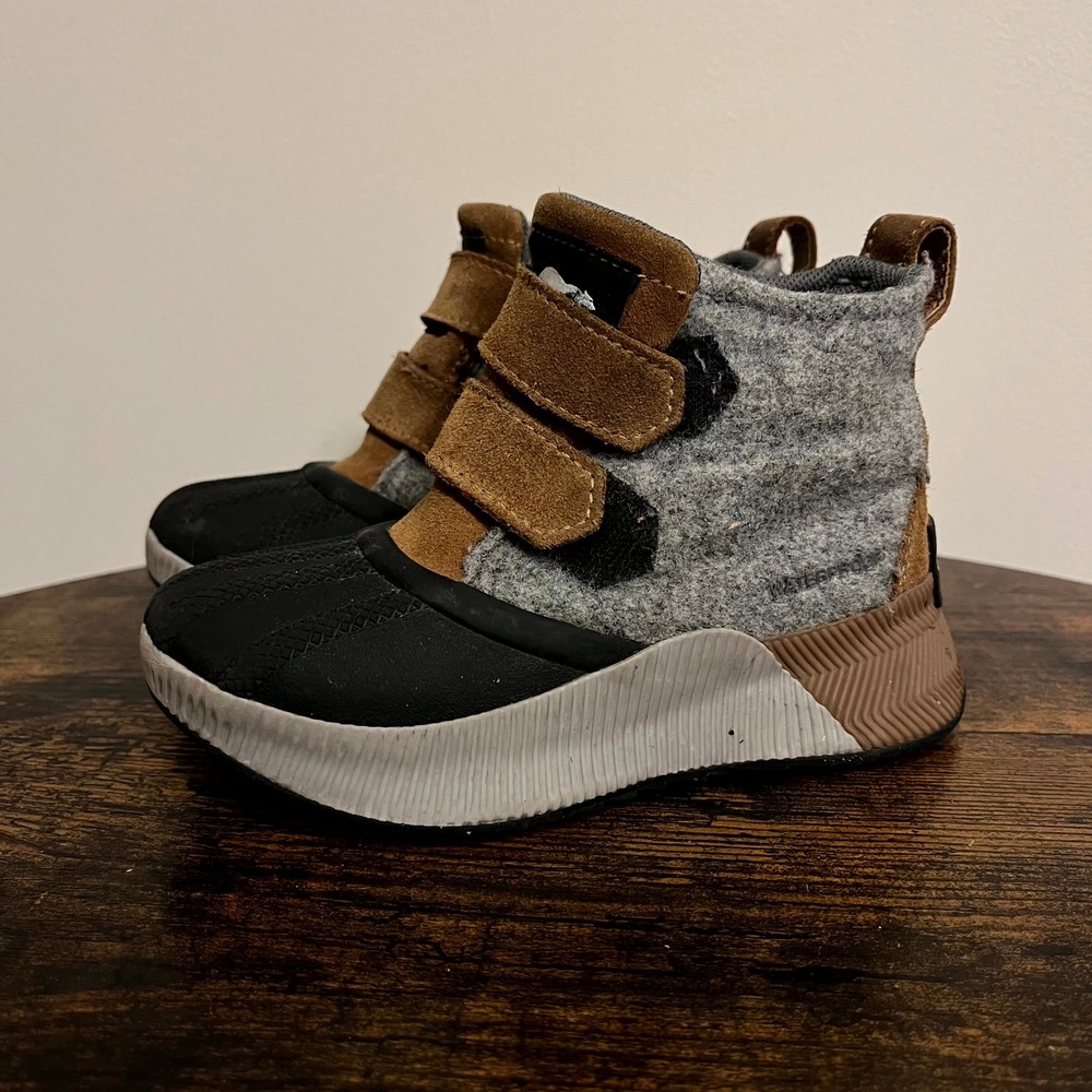 Kids Sorel Boots Out N About Grey Brown Waterproof Boots Youth Toddler Size 11
